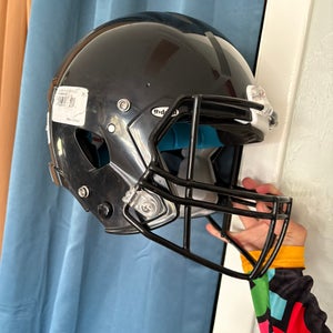 Youth small/ Medium Riddell Helmet (New)