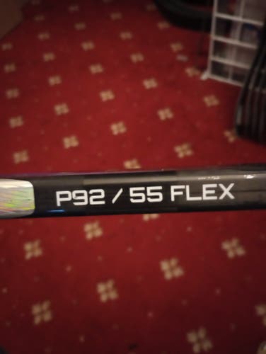 Intermediate Bauer Nexus Tracer Right Handed Hockey Stick P92 55 Flex (New)