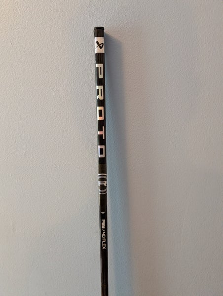 Junior Bauer Proto-R Left Hand Hockey Stick P28 40 Flex (New)