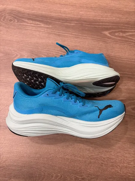 Puma Magmax running Blue Men's Size M 10.0 (W 11.0) (Used)