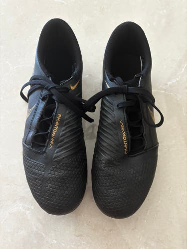 Black Unisex 7Y (Big Kids / Youth) Nike phantom venom Molded Cleats Cleats (Used)