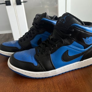 Men's Size M 8.5 (W 9.5) Air Jordan Shoes (Used)