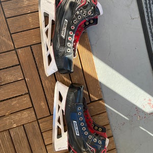 Bauer Hockey Goalie Skates Extra Wide Width 9 (Used)