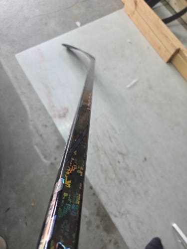 Intermediate Bauer Twitch Right Handed Hockey Stick P92 50 Flex (Used)