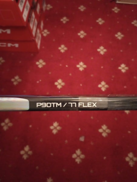 Senior Bauer Nexus Tracer Right Handed Hockey Stick P90TM 77 Flex (New)