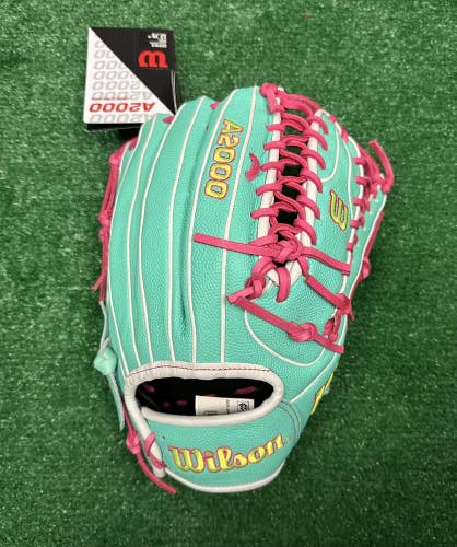 Wilson A2000 12.75" SCOT7 Outfield Baseball Glove Spin Control - Seafoam Pink