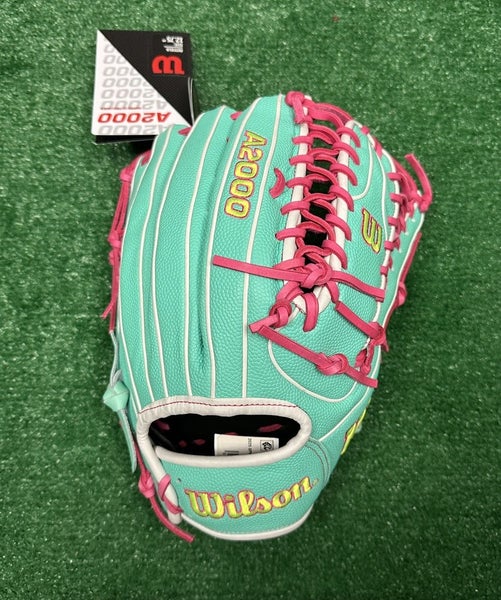 Wilson A2000 12.75" SCOT7 Outfield Baseball Glove Spin Control - Seafoam Pink