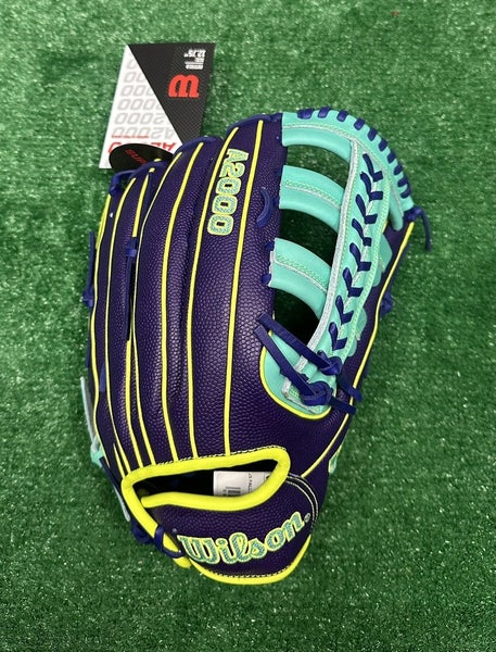 Wilson A2000 1810 12.75" Outfield Baseball Glove Right Handed - Purple Seafoam