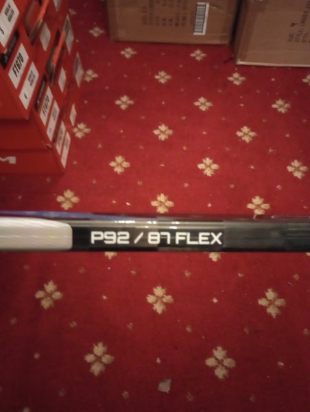 Senior Bauer Nexus Tracer Right Handed Hockey Stick P92 87 Flex (New)