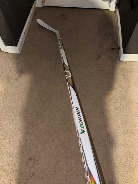 Senior Bauer Proto2 Left Hand Hockey Stick P28 87 Flex (New)