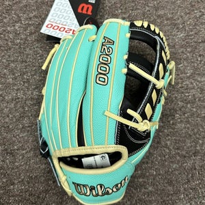 Wilson A2000 1716 11.5" Infield Baseball Glove Seafoam Mint Black