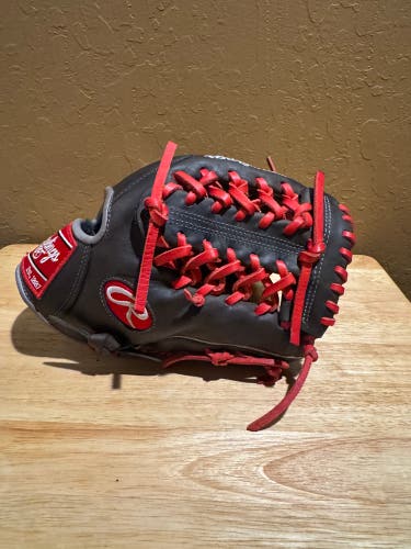 Rawlings Heart of the Hide RH Infield Baseball Glove 11.5" (Used)