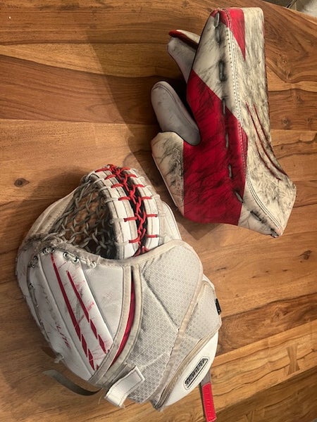 2022 Bauer Vapor Hyperlite Regular (Used)