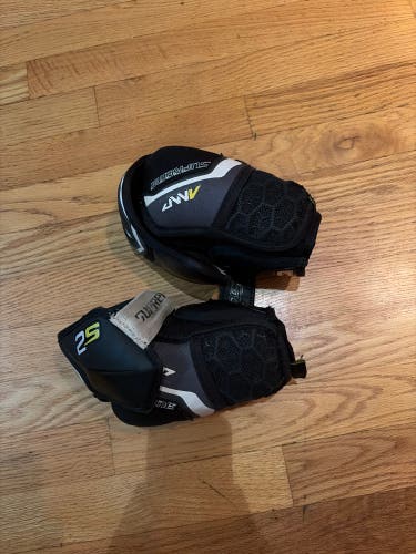 Senior Small Bauer Supreme 2S Elbow Pads