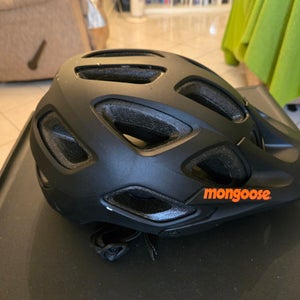 Mongoose Session Large Unisex Adult Bike Helmet, Black (Used)