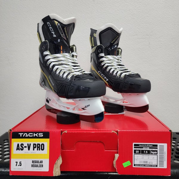 CCM Tacks AS-V Pro Hockey Skates - Size 7.5 (New)