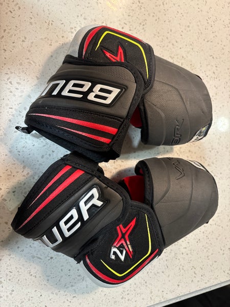 Senior Medium Bauer Vapor 2x Elbow Pads (Used)