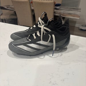 Men's Size M 9.5 (W 10.5) Adidas adizero Low Top Molded Cleats (Used)