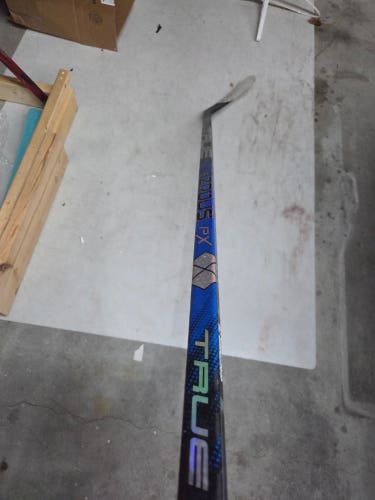 Senior True Hzrdus PX Right Handed Hockey Stick P28 75 Flex Pro Stock (Used)