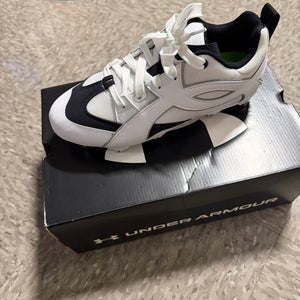 Black Men's Size M 8.5 (W 9.5) Under Armour Metal Cleats (New)