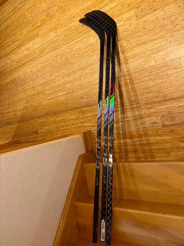 Senior CCM Tacks XF Pro Right Handed Hockey Stick P28M 85 Flex Pro Stock (New)