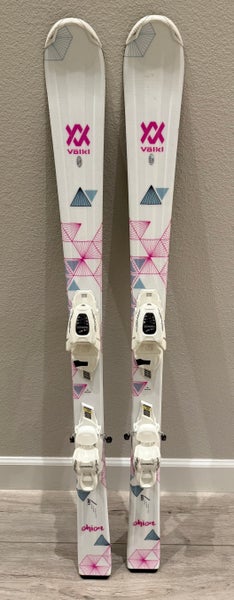 2024 130 cm Volkl Chica Skis With Marker 7.0 Bindings