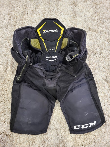 Junior XL CCM Tacks 6052 Hockey Pants (Used)