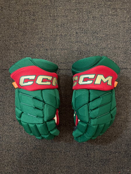 CCM HGPJS Gloves 14" Pro Stock (New)