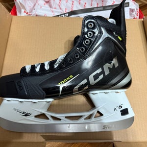 2024 CCM Tacks XF 90 Hockey Skates Regular Width 9 (New)