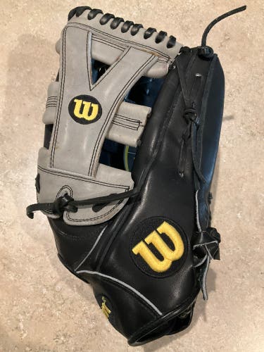 12.5” Wilson A2000 YP66 Baseball Glove (New)