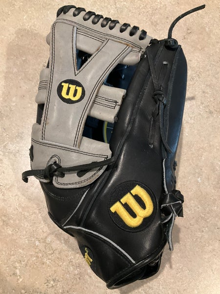 12.5” Wilson A2000 YP66 Baseball Glove (New)