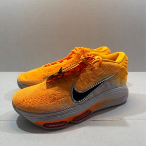 Men's Size M 9.0 (W 10.0) Nike Shoes (New)