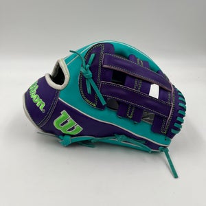 Wilson A2000 DW5 12” Infield Baseball Glove