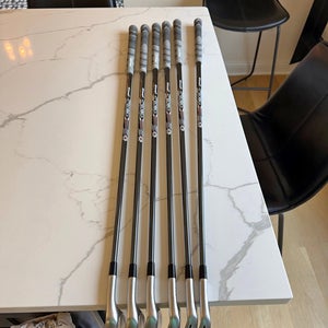 Taylormade P-790 6-AW Reg Flex Iron Set