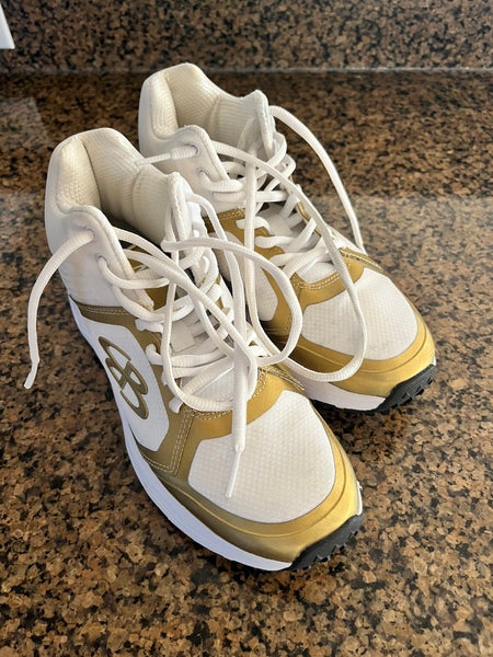 White Women's Size M 6.5 (W 7.5) Adult Boombah Shoes (New)