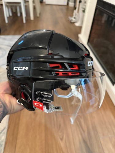 Medium CCM Tacks 70 Helmet (Used)