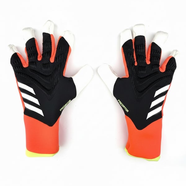 Adidas predator size 12 Goalie Gloves