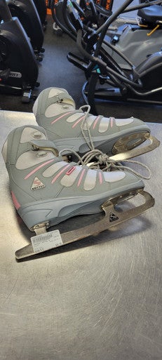 Used Jackson SOFTEC 6 WomensFigure Skate Grey Senior 6 11497-C000153550