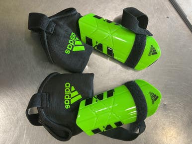Used Adidas Soccer Shin Guards Youth Green XS 11614-S000224572