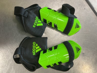 Used Adidas Soccer Shin Guards Youth Green XS 11614-S000224572