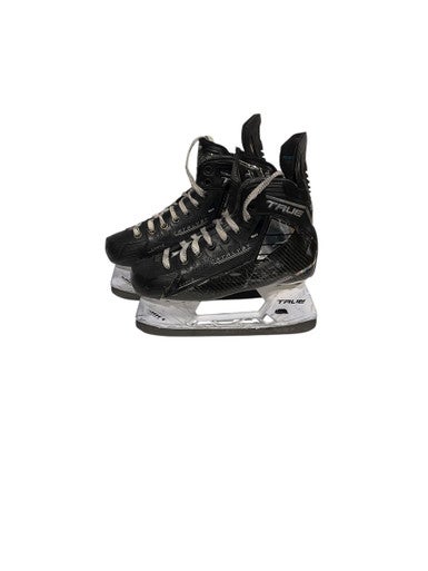 Used True CATALYST Intermediate Hockey Skate Intermediate 6.5 11847-S000030909