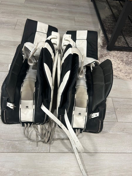 34" CCM Extreme Flex 6 Regular Goalie Full Set Pro Stock (Used)