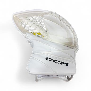 Used CCM AXIS 2.5 Junior Goalie Catcher White 11873-S000218086