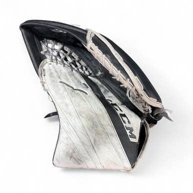 Used CCM EFLEX 5.9 Senior Goalie Catcher Black 11873-S000223270