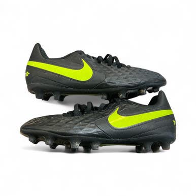 Used Nike Soccer Cleats Black And Neon Green Senior 6 11873-S000224771