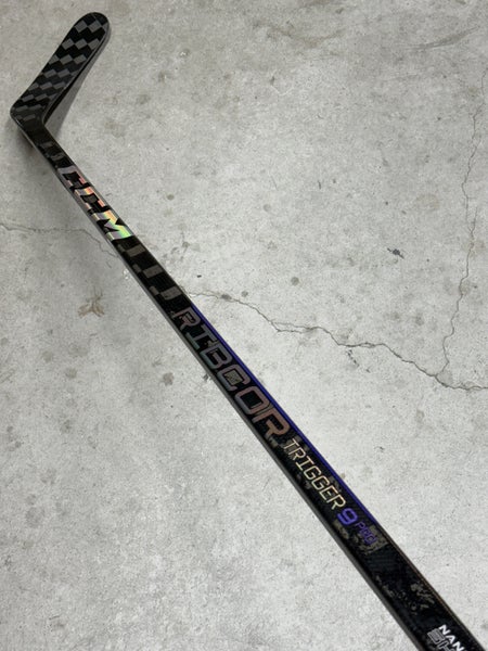 Right Hand 85 Flex P28M Senior CCM Trigger 9 Pro Hockey Stick Pro Stock NHL (New)