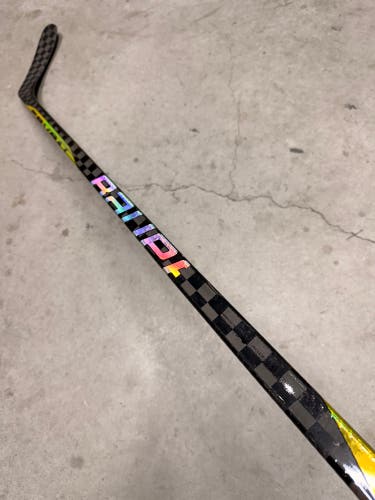 77 Flex Custom P28 Senior Bauer Nexus Sync Right Hand Hockey Stick Pro Stock (Used)
