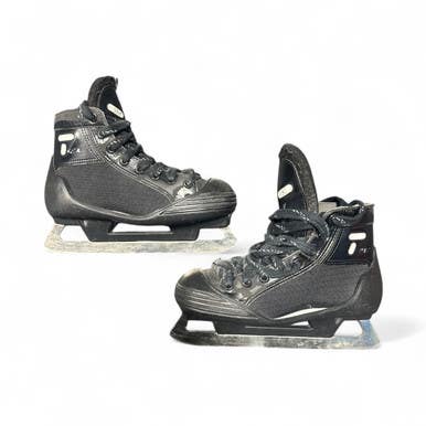 Used CCM TACKS Junior Goalie Skate Junior 04 11873-S000152019