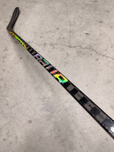 77 Flex Custom P28 Senior Bauer Nexus Sync Right Hand Hockey Stick Pro Stock (Used)