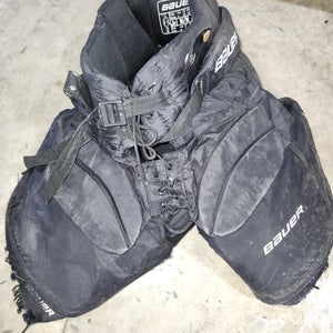 Junior Medium Bauer Hockey Goalie Pants (Used)